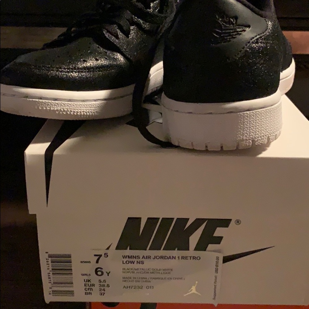 WMNS Air Jordan 1 Retro low